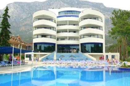 отель Catamaran Resort Hotel