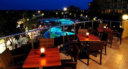 Bar v otele Belek Beach Resort Belek Turtsiya - Belek Beach Resort Hotel