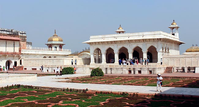7233739 Visit the Agra Fort Agra - Агра